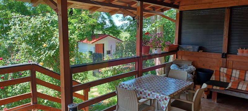 Joita, vila 5 camere 187 mp utili + garaj, terasa, pivnita, curte 578